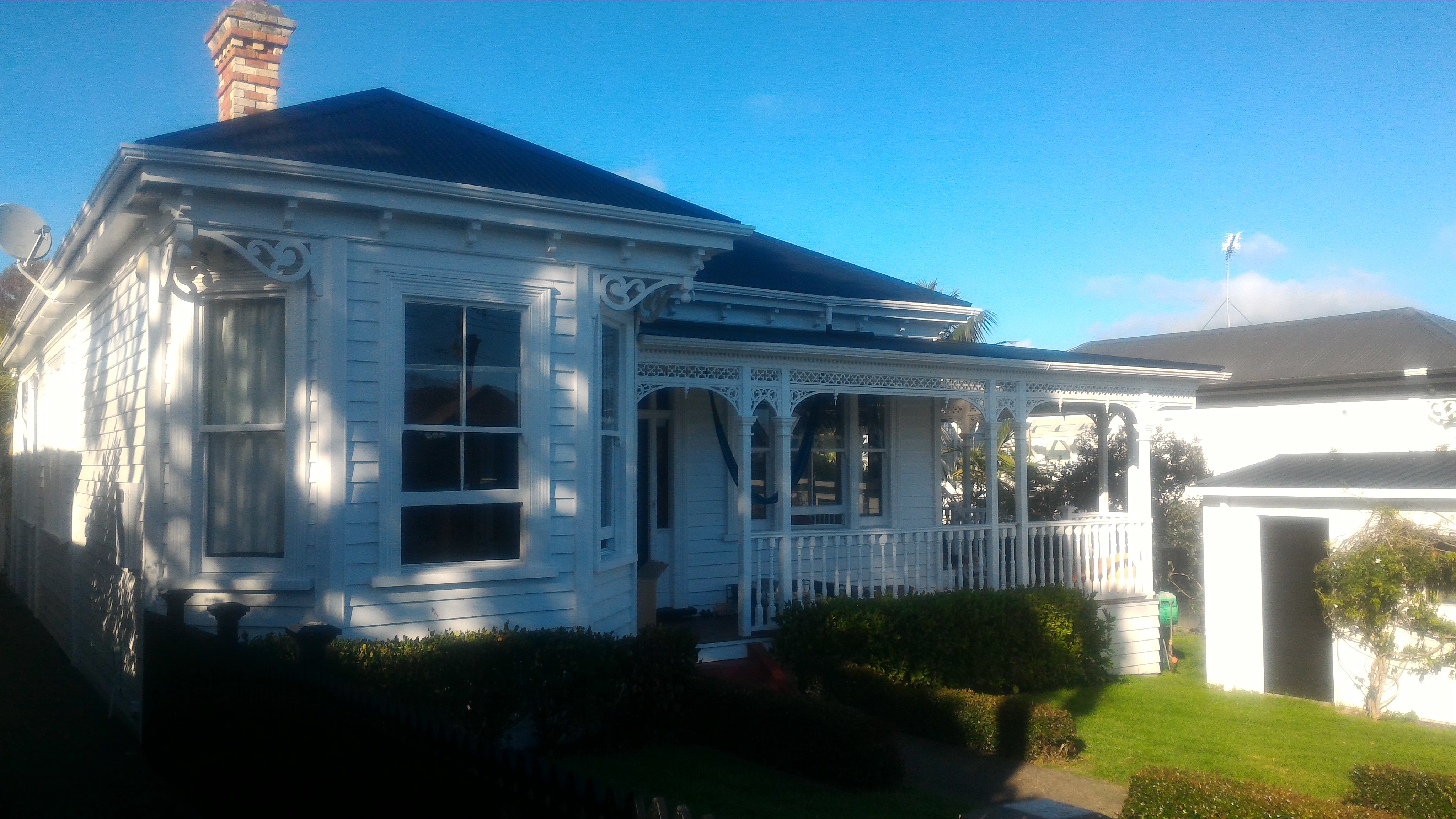 What are the best places to stay in Auckland New Zealand?